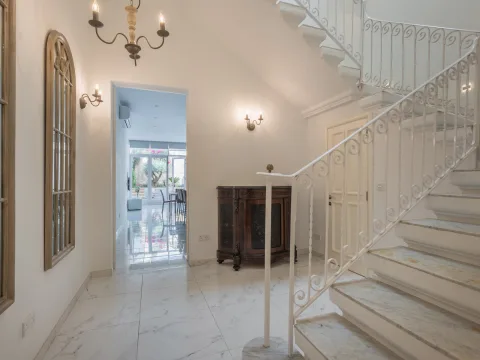 3 bed Town House For Rent in Sliema, Sliema - thumb 19