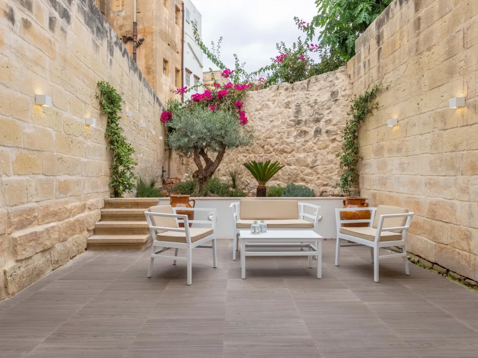 3 bed Town House For Rent in Sliema, Sliema - thumb 20
