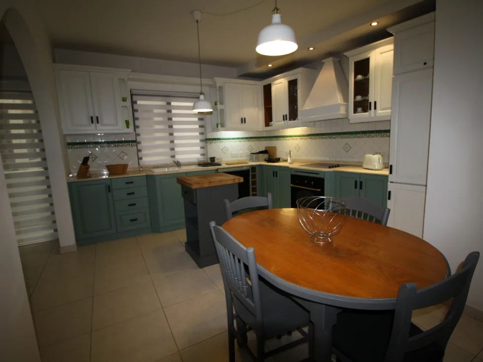 3 bed Apartment For Rent in St Julian's, St Julian's - thumb 5