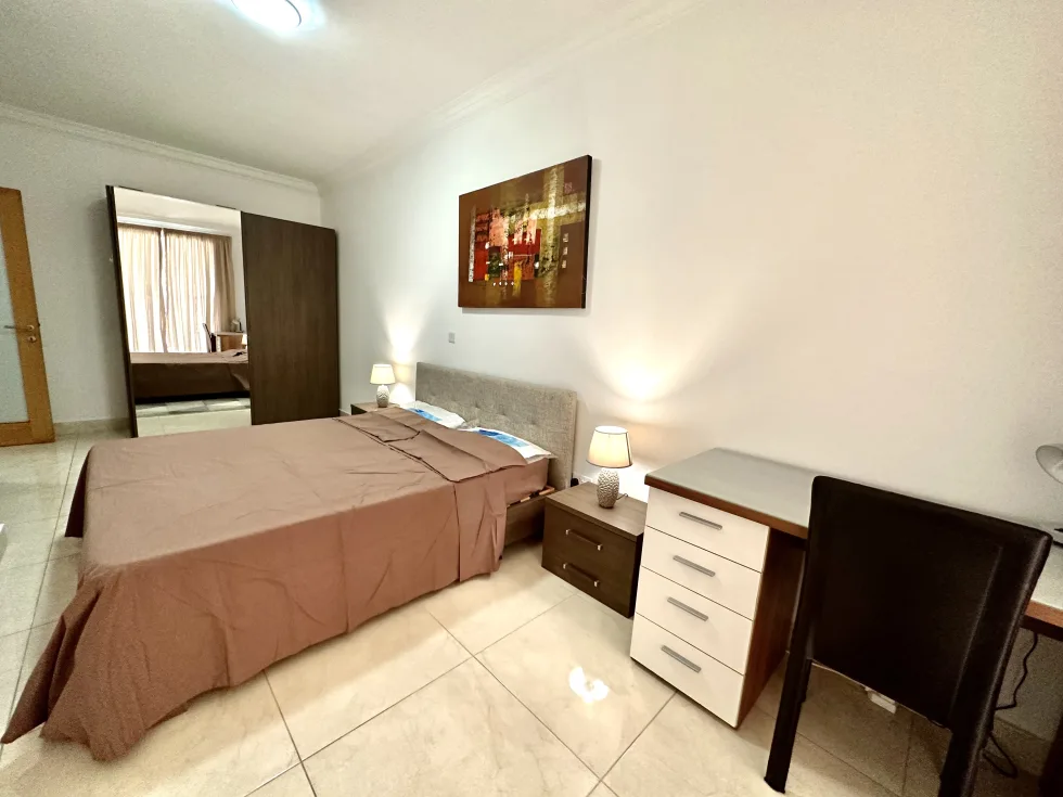 3 bed Maisonette For Rent in Sliema, Sliema - thumb 15