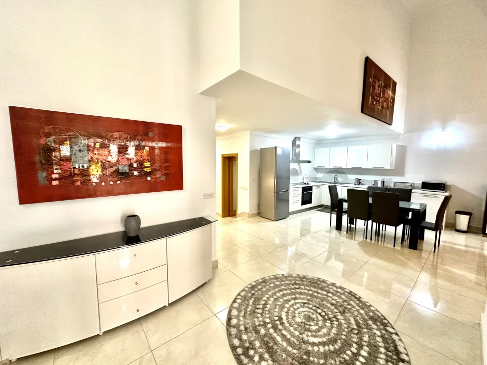 3 bed Maisonette For Rent in Sliema, Sliema - thumb 9