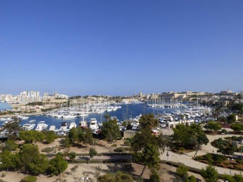 0 bed Office For Rent in Gzira, Gzira - thumb 2