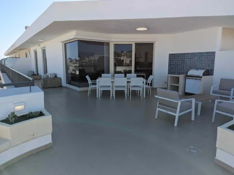 2 bed Penthouse For Rent in Gzira, Gzira - thumb 4