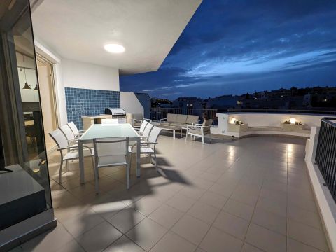 2 bed Penthouse For Rent in Gzira, Gzira - thumb 6