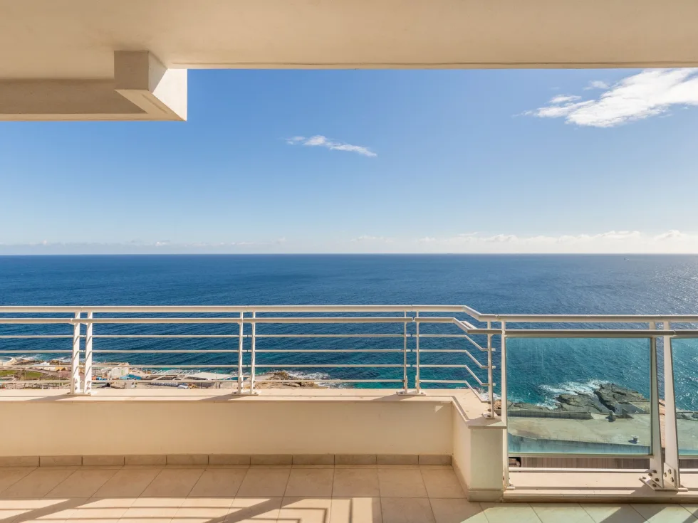 3 bed Apartment For Rent in Sliema, Sliema - thumb 2