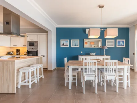 3 bed Apartment For Rent in Sliema, Sliema - thumb 7