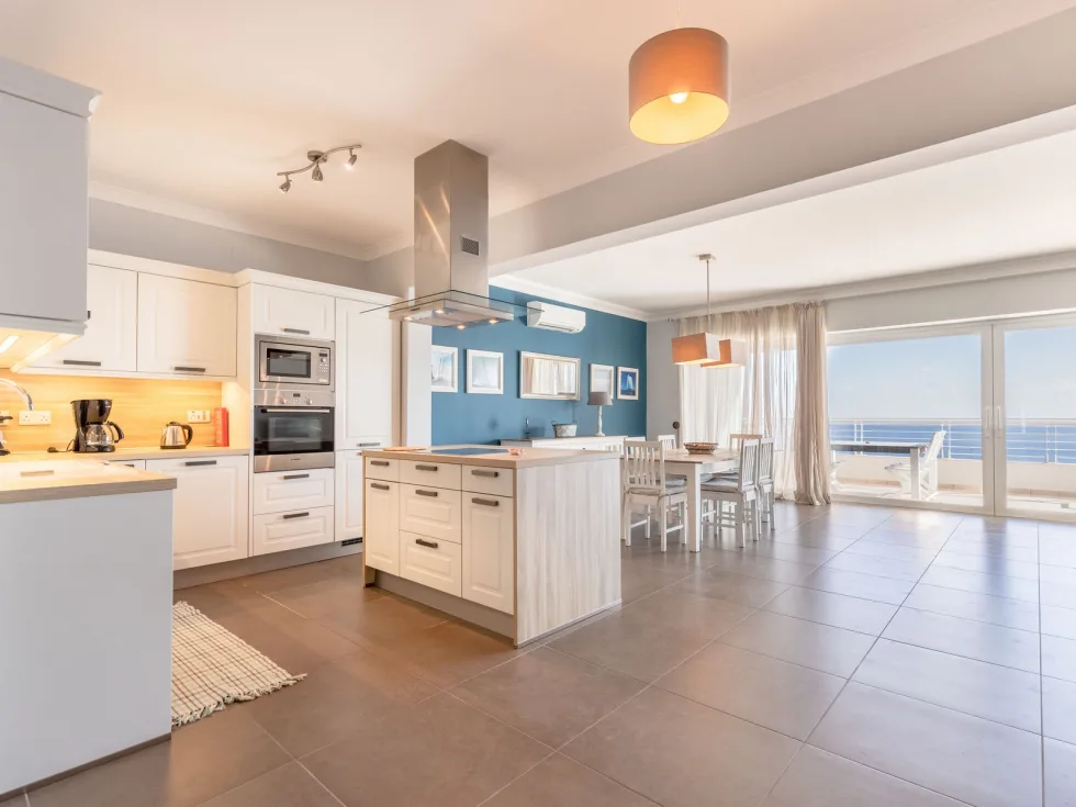 3 bed Apartment For Rent in Sliema, Sliema - thumb 9