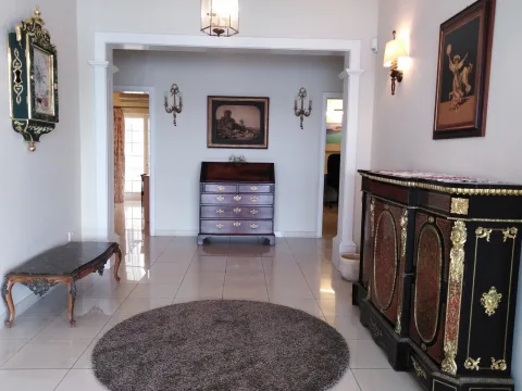 3 bed Apartment For Rent in Sliema, Sliema - thumb 7