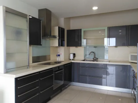 3 bed Apartment For Rent in Sliema, Sliema - thumb 9