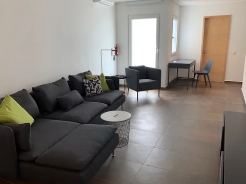 3 bed Maisonette For Rent in Sliema, Sliema - thumb 2