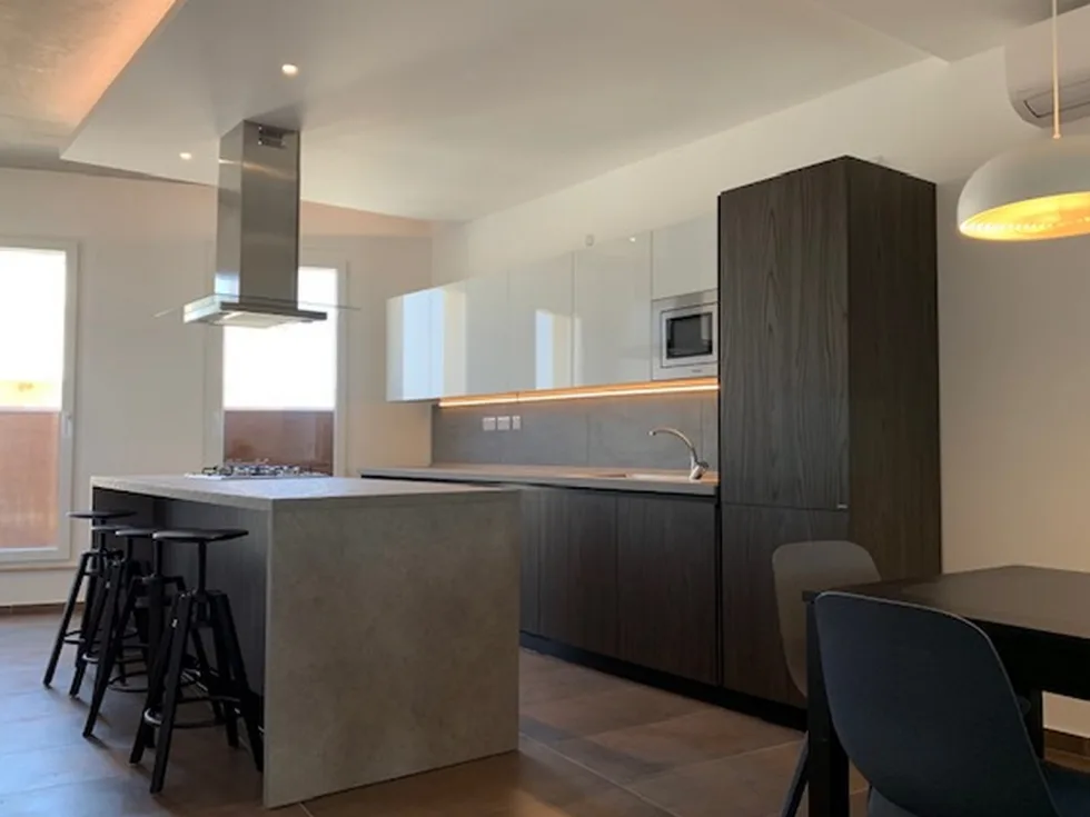 3 bed Maisonette For Rent in Sliema, Sliema - thumb 3