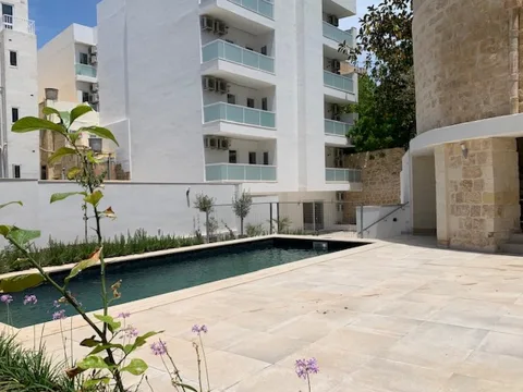 3 bed Maisonette For Rent in Sliema, Sliema - thumb 9