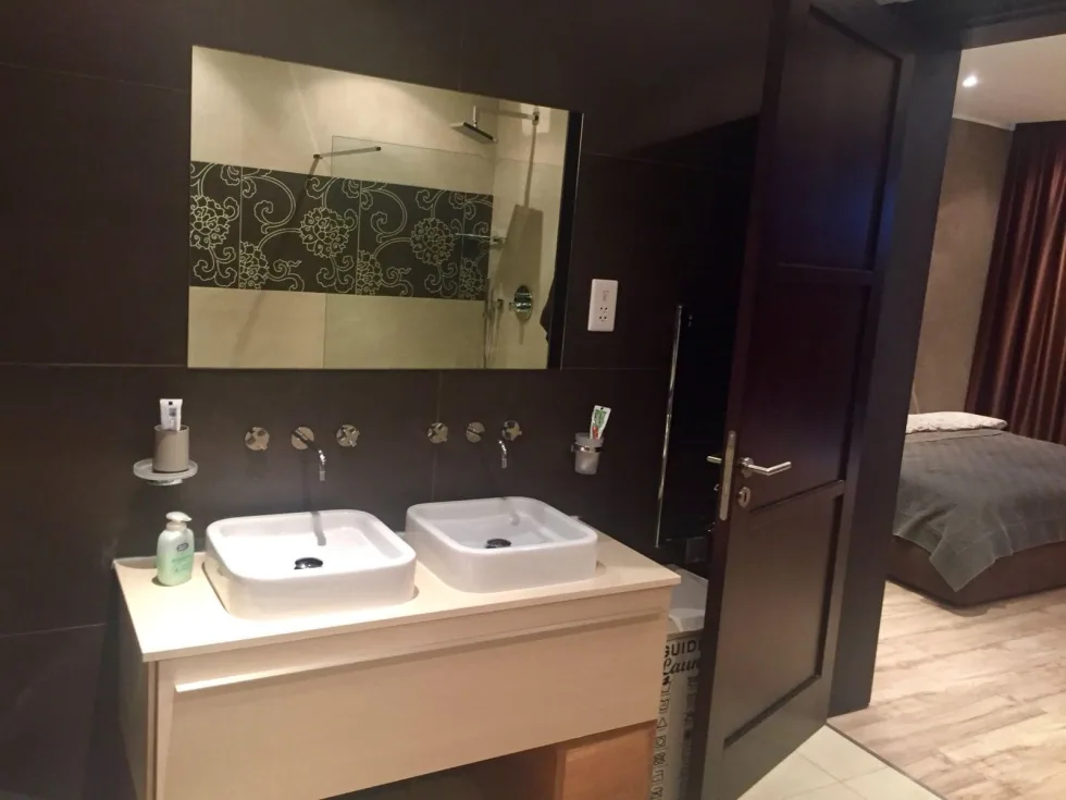 3 bed Apartment For Rent in Sliema, Sliema - thumb 12