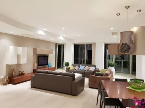 3 bed Apartment For Rent in Sliema, Sliema - thumb 4