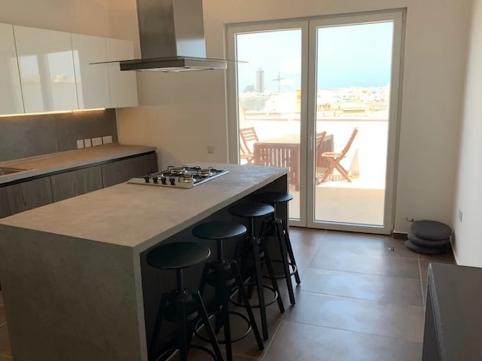 3 bed Penthouse For Rent in Sliema, Sliema - thumb 1