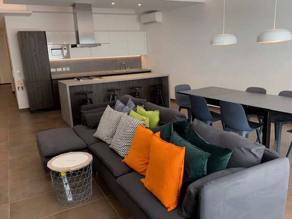 3 bed Penthouse For Rent in Sliema, Sliema - thumb 5