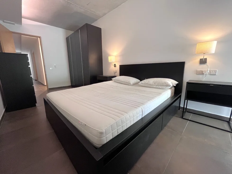 3 bed Apartment For Rent in Sliema, Sliema - thumb 7