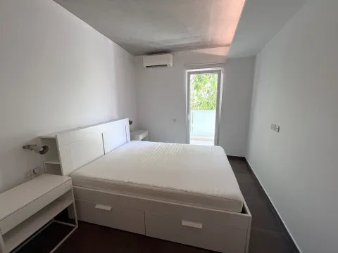 3 bed Apartment For Rent in Sliema, Sliema - thumb 9