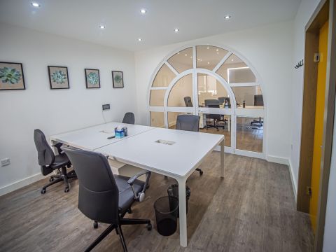 0 bed Office For Rent in Ta' Xbiex, Ta' Xbiex - thumb 4