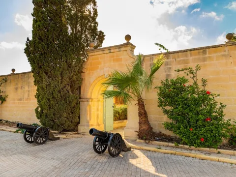 3 bed Villa For Sale in Zurrieq, Zurrieq - thumb 2