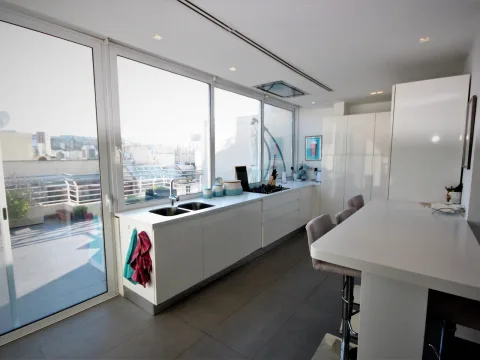 2 bed Apartment For Rent in St Julian's, St Julian's - thumb 5