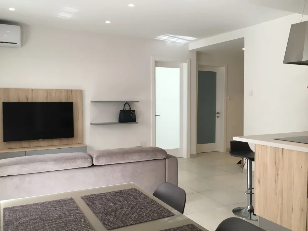 3 bed Apartment For Rent in Sliema, Sliema - thumb 2