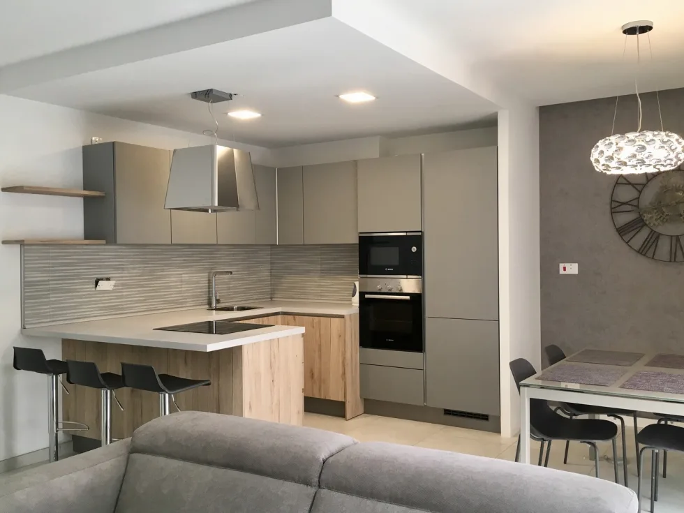 3 bed Apartment For Rent in Sliema, Sliema - thumb 3