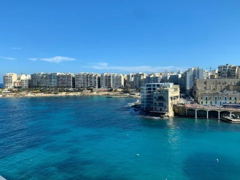 2 bed Apartment For Rent in St Julian's, St Julian's - thumb 1