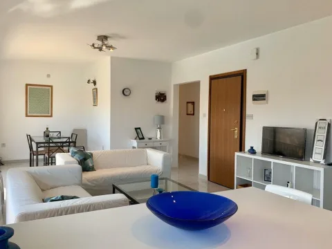 2 bed Apartment For Rent in St Julian's, St Julian's - thumb 2