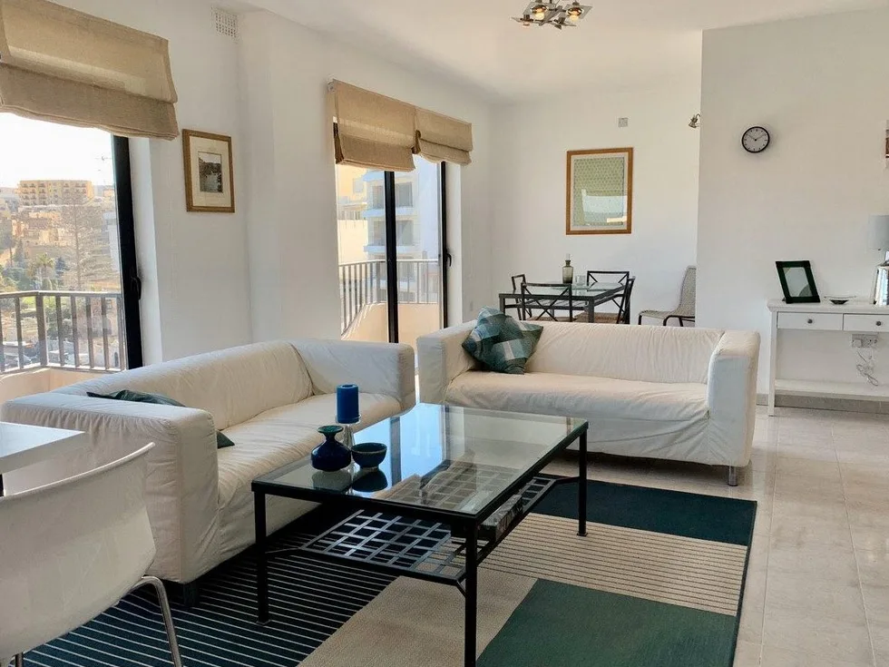 2 bed Apartment For Rent in St Julian's, St Julian's - thumb 3