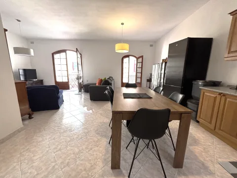 3 bed Apartment For Rent in Sliema, Sliema - thumb 4