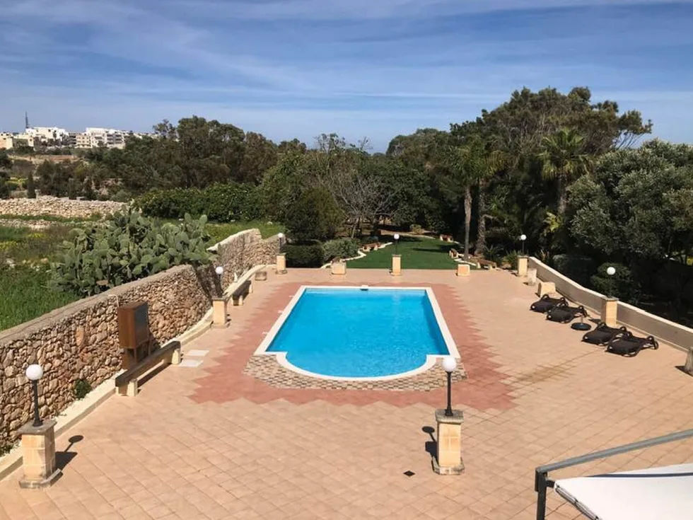 4 bed House of Character For Rent in Gharghur, Gharghur - thumb 1