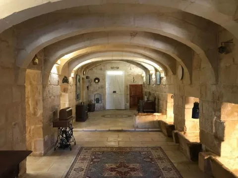 4 bed House of Character For Rent in Gharghur, Gharghur - thumb 2