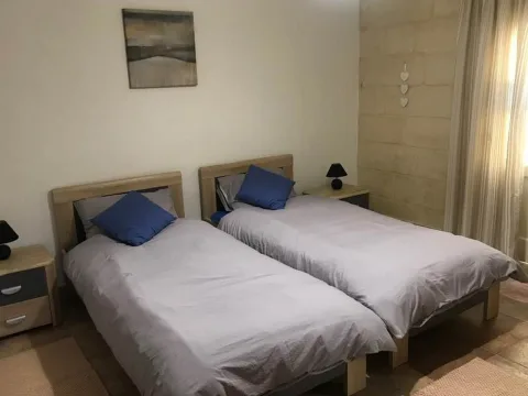 4 bed House of Character For Rent in Gharghur, Gharghur - thumb 7