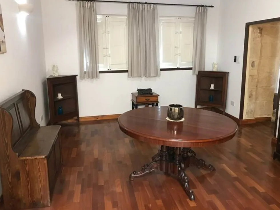 4 bed House of Character For Rent in Gharghur, Gharghur - thumb 9