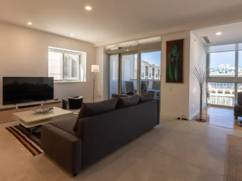 2 bed Apartment For Rent in Sliema, Sliema - thumb 1