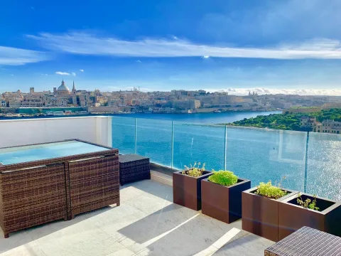 1 bed Penthouse For Rent in Sliema, Sliema - thumb 1
