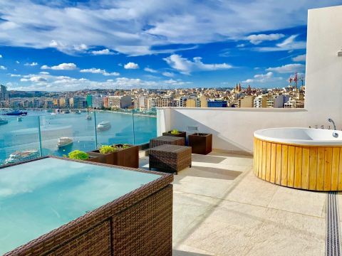 1 bed Penthouse For Rent in Sliema, Sliema - thumb 2