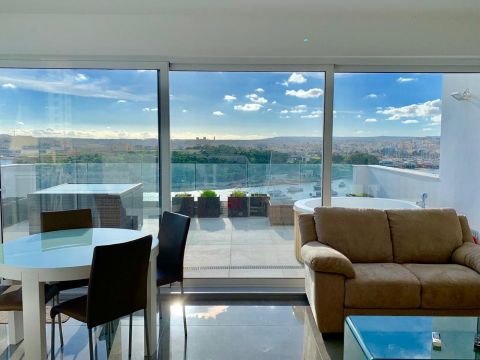 1 bed Penthouse For Rent in Sliema, Sliema - thumb 8