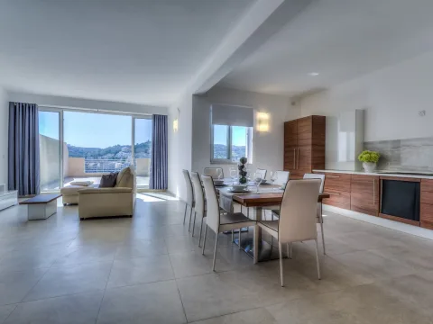 3 bed Apartment For Rent in St Paul's Bay, St Paul's Bay - thumb 6