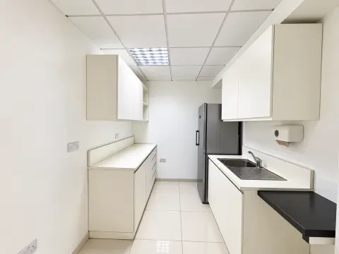 0 bed Office For Rent in St Julian's, St Julian's - thumb 6