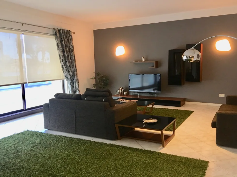 3 bed Apartment For Rent in Sliema, Sliema - thumb 2