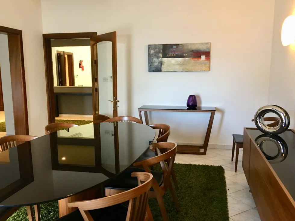3 bed Apartment For Rent in Sliema, Sliema - thumb 3