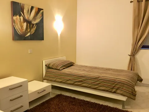 3 bed Apartment For Rent in Sliema, Sliema - thumb 7