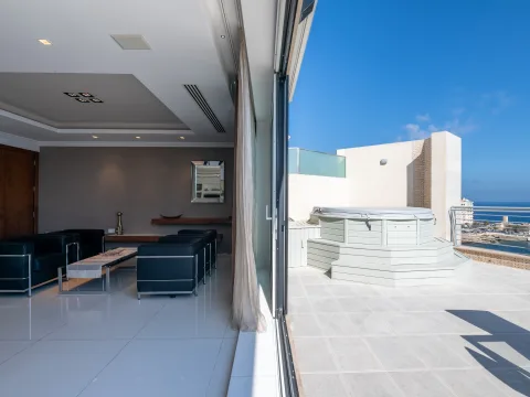 3 bed Penthouse For Rent in Sliema, Sliema - thumb 1