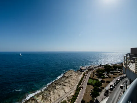 3 bed Penthouse For Rent in Sliema, Sliema - thumb 3