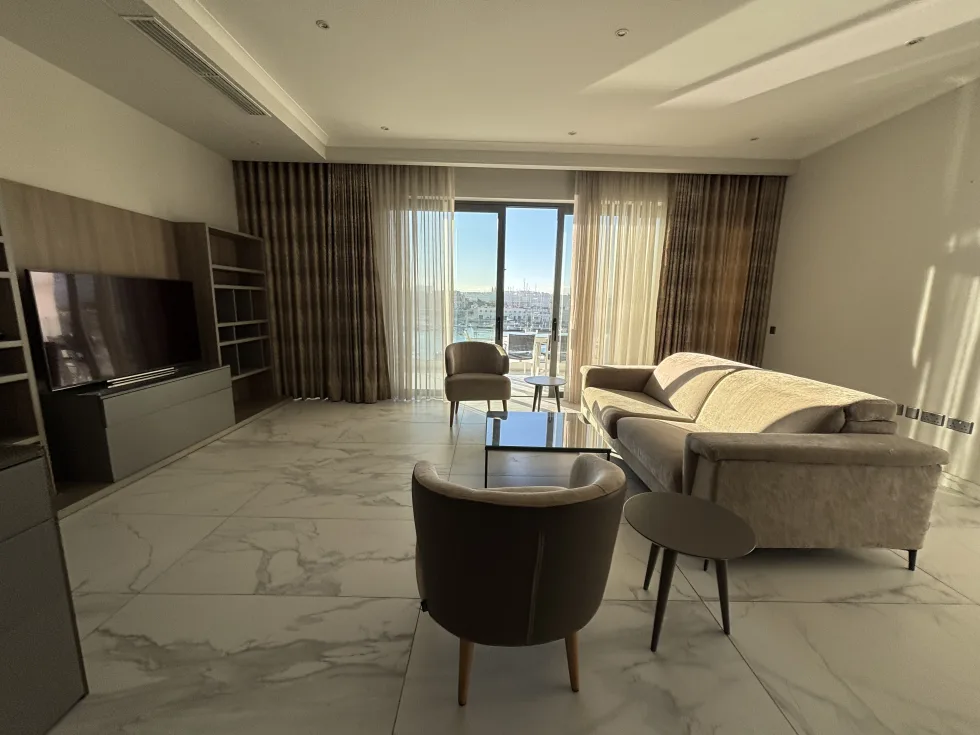 3 bed Apartment For Rent in Sliema, Sliema - thumb 5