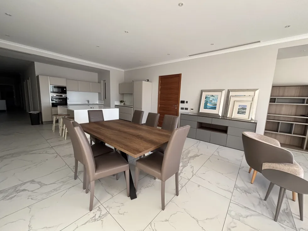 3 bed Apartment For Rent in Sliema, Sliema - thumb 7