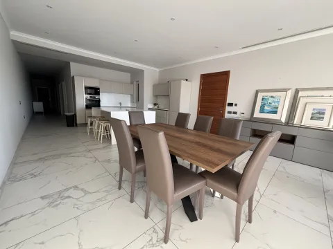 3 bed Apartment For Rent in Sliema, Sliema - thumb 8