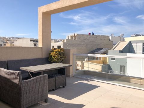 2 bed Penthouse For Rent in Swieqi, Swieqi - thumb 3